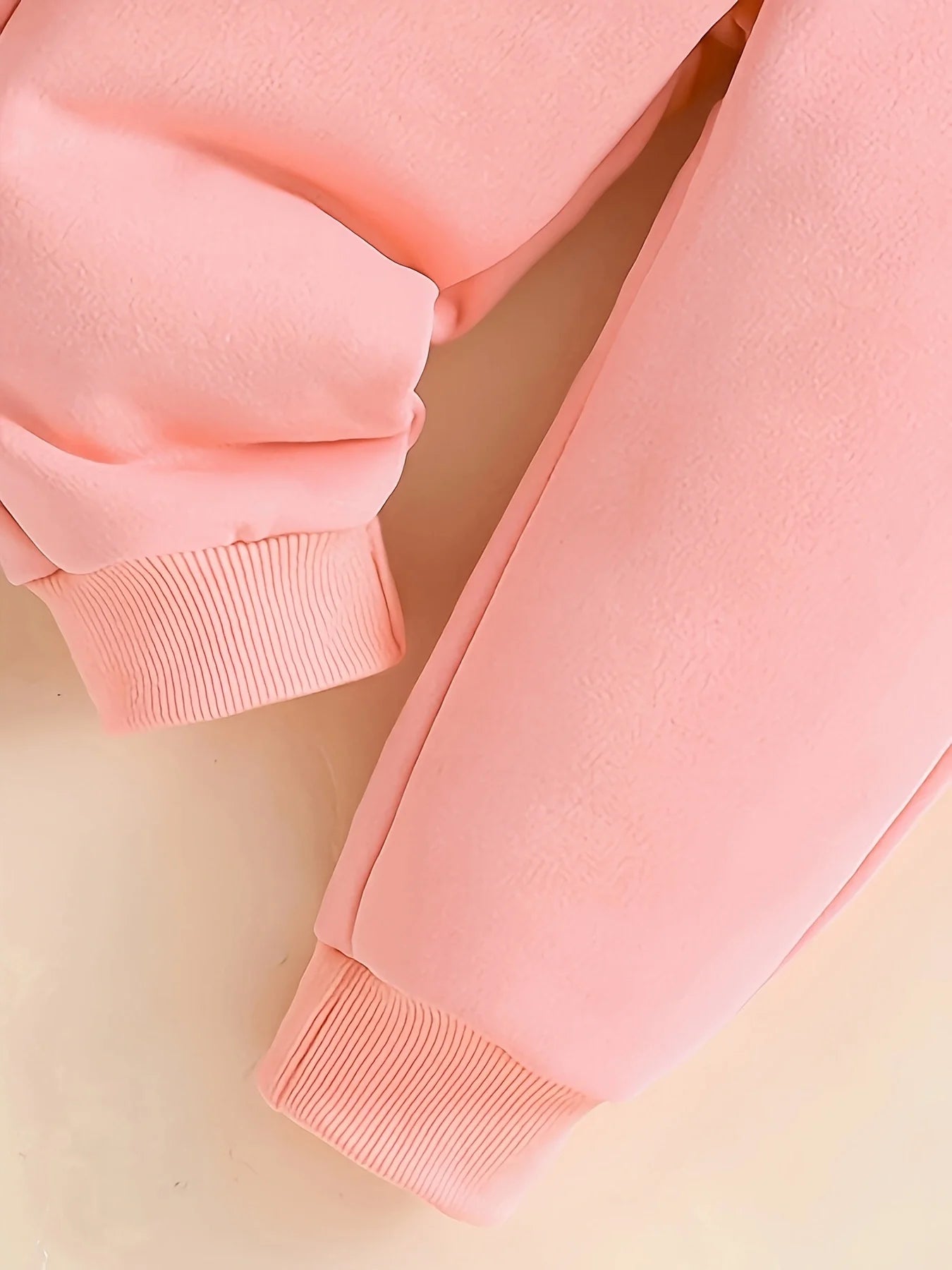 Sd4b8277ba7c542bfa55d7e8fa8585c06l